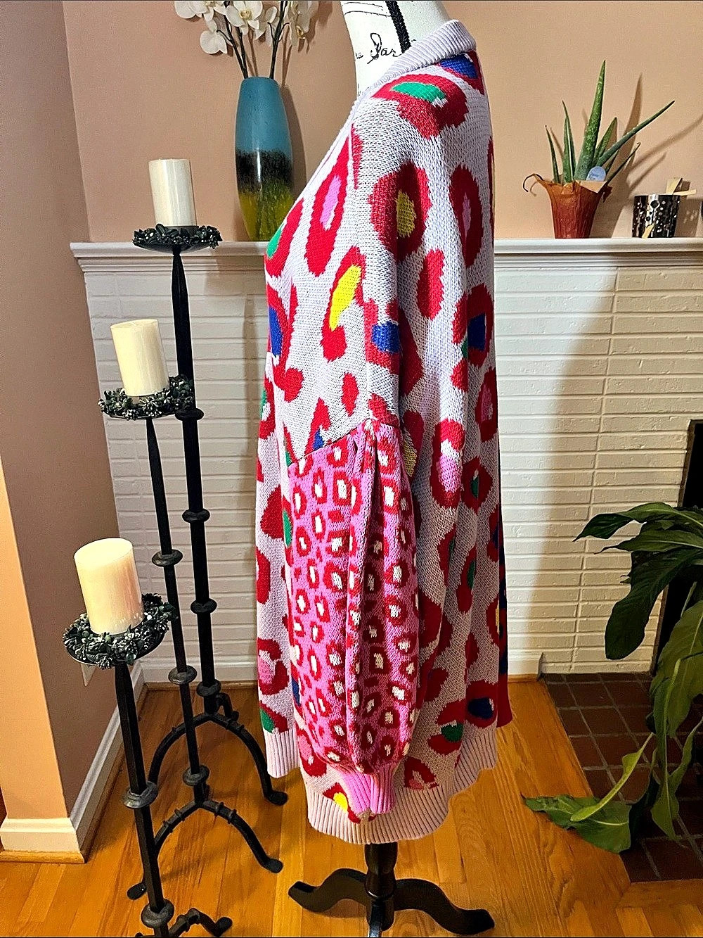 Farm Rio Animal Print Cardigan in Red & White Size Large - Picture 5 of 9